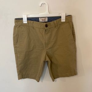 Penguin 32 above the knee shorts